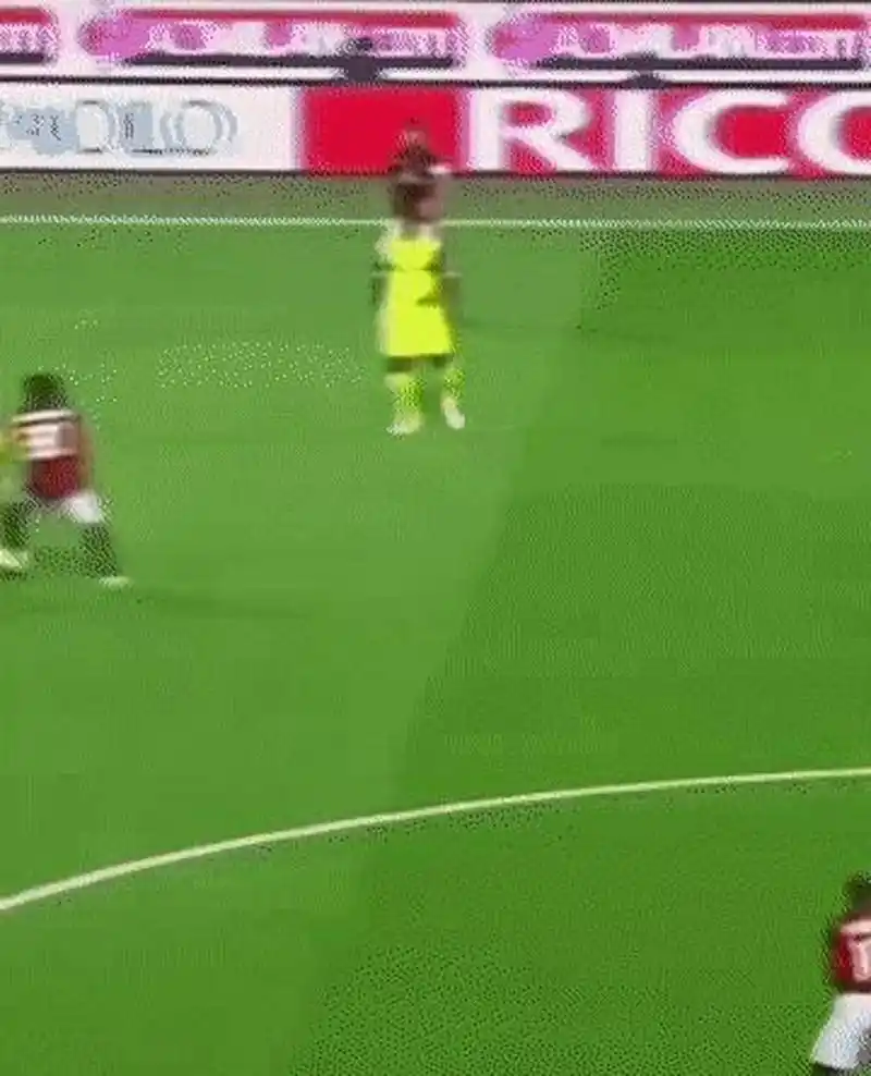 邱贻可闯进 邱贻可闯进